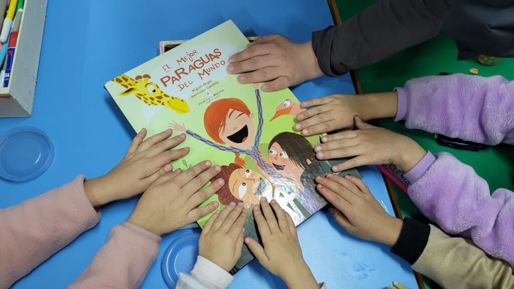 Actividad realizada con infantiles para concienciar sobre el lupus / Facebook ALMAN CLM