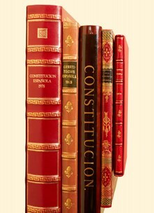 Diversas Constituciones Españolas conservadas en el A.C.D. Federico Reparaz / Congreso de los Diputados