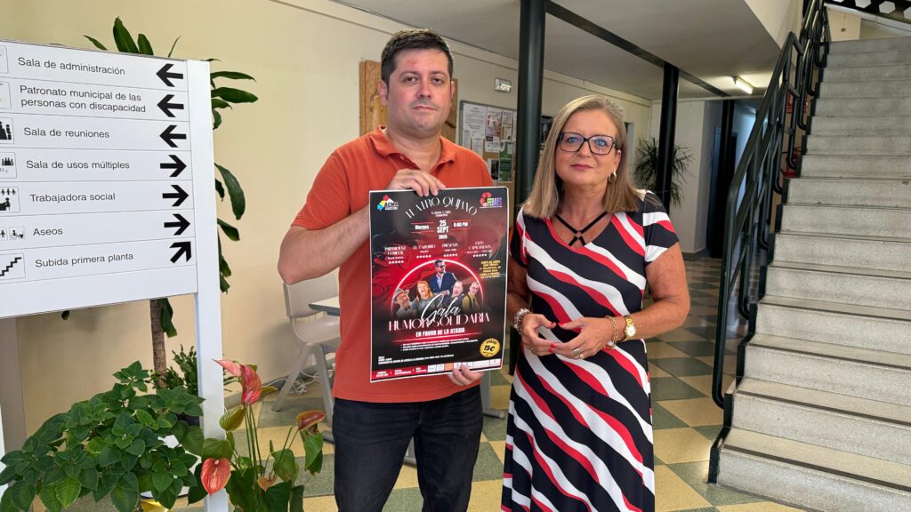 La concejal de Servicios Sociales, Aurora Galisteo, y el director de FEDAES en Ciudad Real, Ángel España / Ayto. Ciudad Real