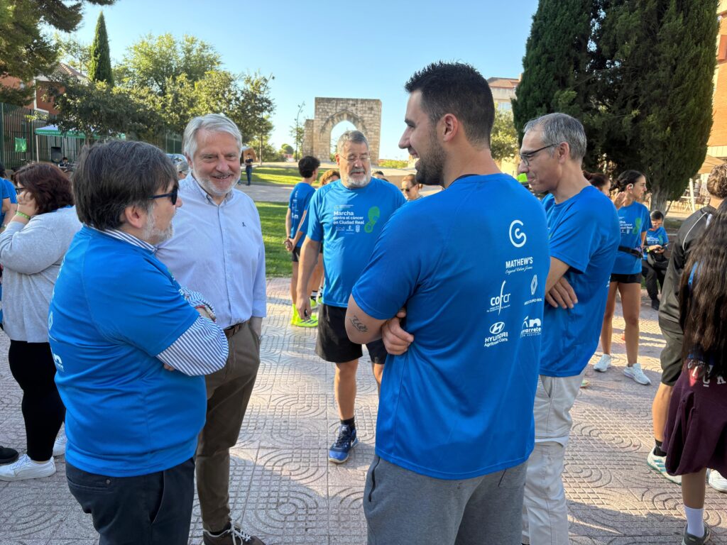 Ciudad Real une deporte y solidaridad en la V Carrera “Ciudad Real en marcha contra el cáncer’ / Ayto. Ciudad Real