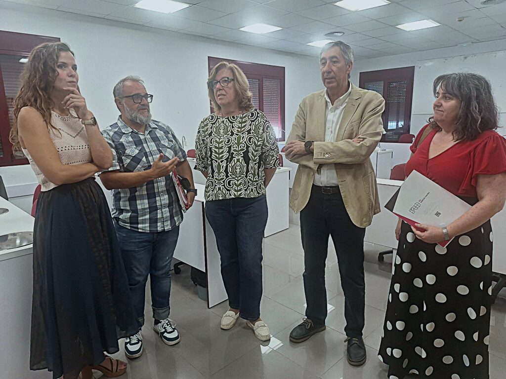 José Caro en el IES Francisco García Pavón / Delegación Provincial JCCM