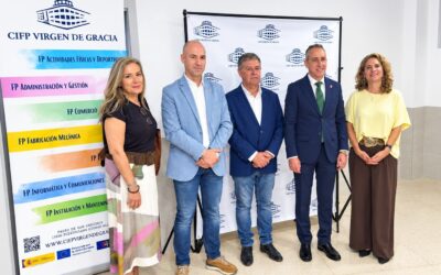 Puertollano | El CIFP Virgen de Gracia estrena un Hub de Emprendimiento para conectar la FP con las empresasEl nuevo espacio formará a alumnado y profesorado para trabajar sobre retos reales del tejido empresarial de Puertollano y su comarca
