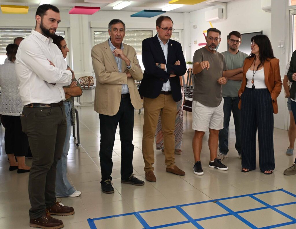 Visita de la corporación al CEIP Benito Pérez Galdós / Ayto. Miguelturra