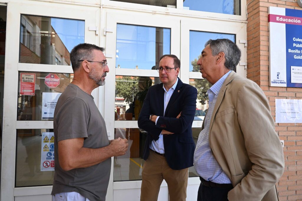 Visita de la corporación al CEIP Benito Pérez Galdós / Ayto. Miguelturra