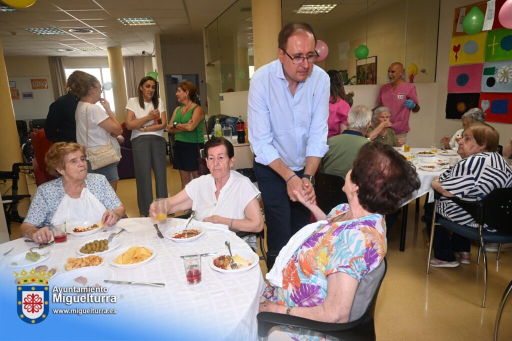 'Vino de los Mayores' / Ayto. Miguelturra