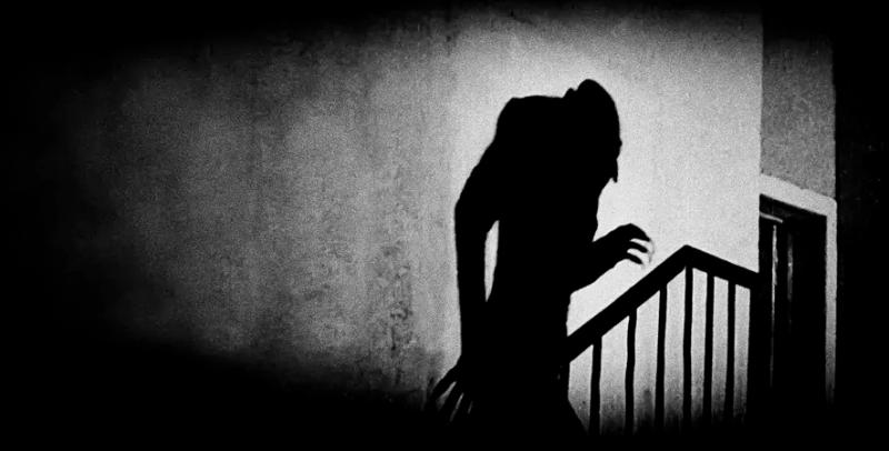 La sombra de Nosferatu da tanto miedo como el propio vampiro